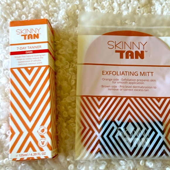 skinny tan-tanner dark with exfoliating mitt - Picture 1 of 3